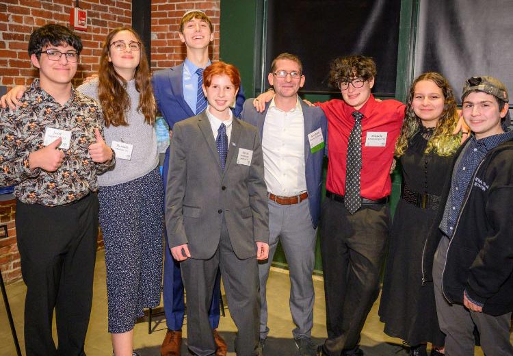 Graduates-of-MWJDS-ups